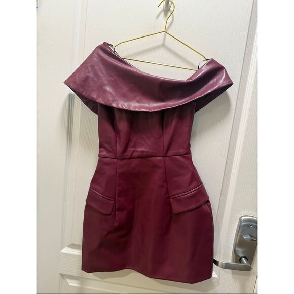 ELLIATT Nova Off The Shoulder Mini Dress in Purple Wedding Guest size S NWT - Picture 5 of 7